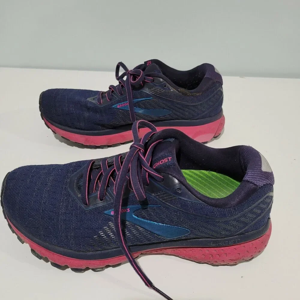 Brooks Ghost 12 Womens Running Shoes Size 8 Navy Blue Pink 1203051B414